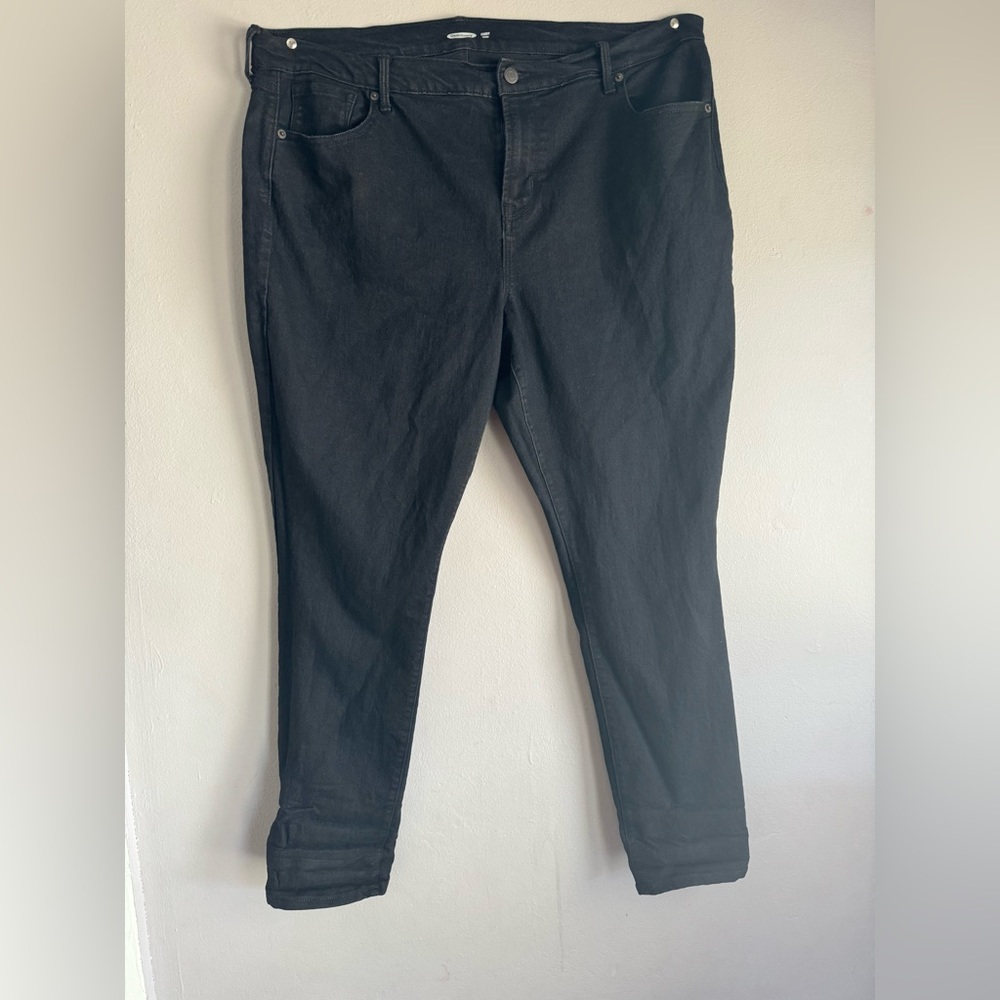 OLD NAVY curvy skinny jeans